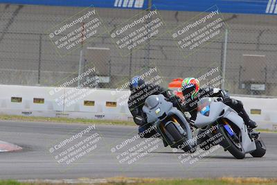 media/Oct-15-2022-Fastrack Riders (Sat) [[9a18b22502]]/Level2/Turn 9 1130am/